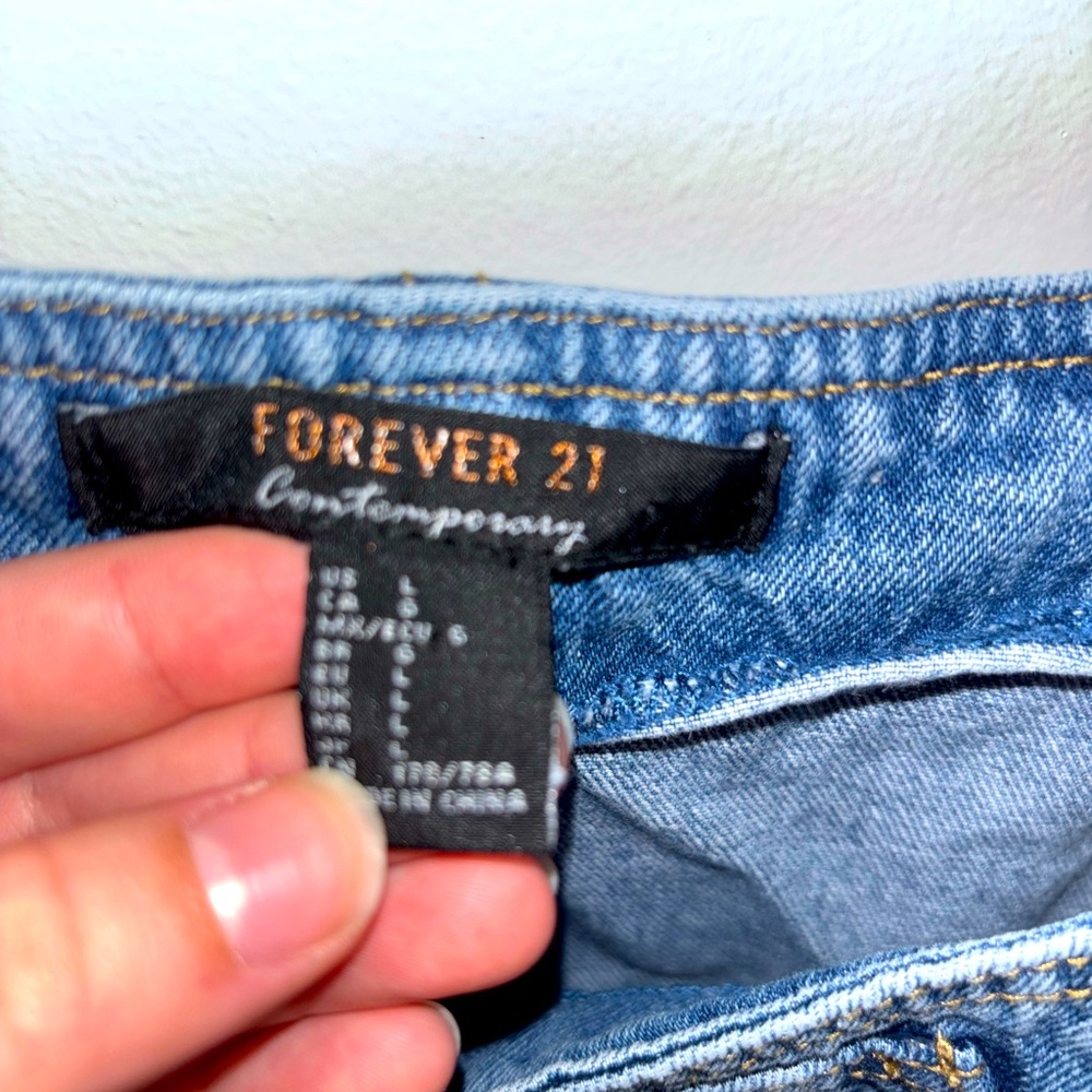 Denim Overall Shorts - Picture 2 of 3